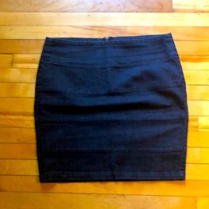 Roz & Ali dark blue denim pencil skirt 10